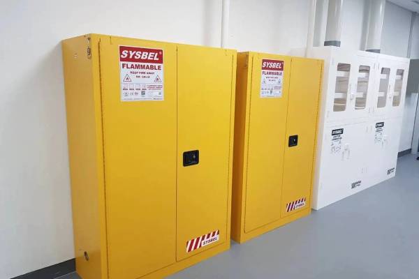 如何安全管理實(shí)驗(yàn)室氣瓶