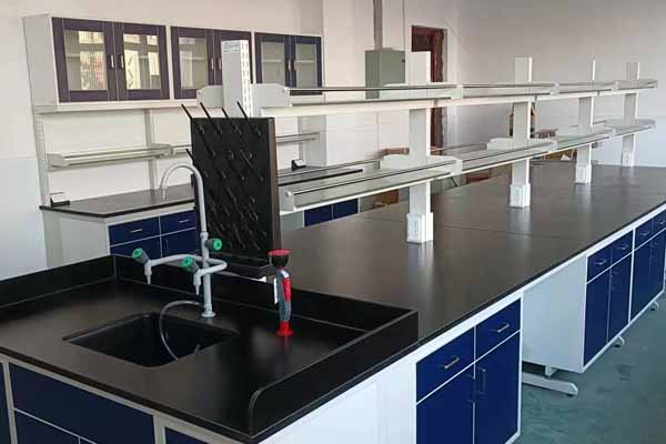 高校實驗室建設規(guī)劃和方案的區(qū)別